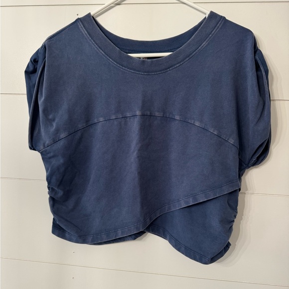 FP Movement Hotshot crossoverr set
Midnight Navy
XL
Excellent condition - Picture 1 of 4